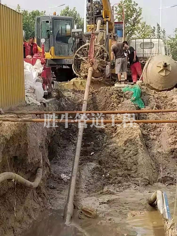 泥水均衡式顶管施工机械介绍 泥水均衡式顶管施工机械介绍